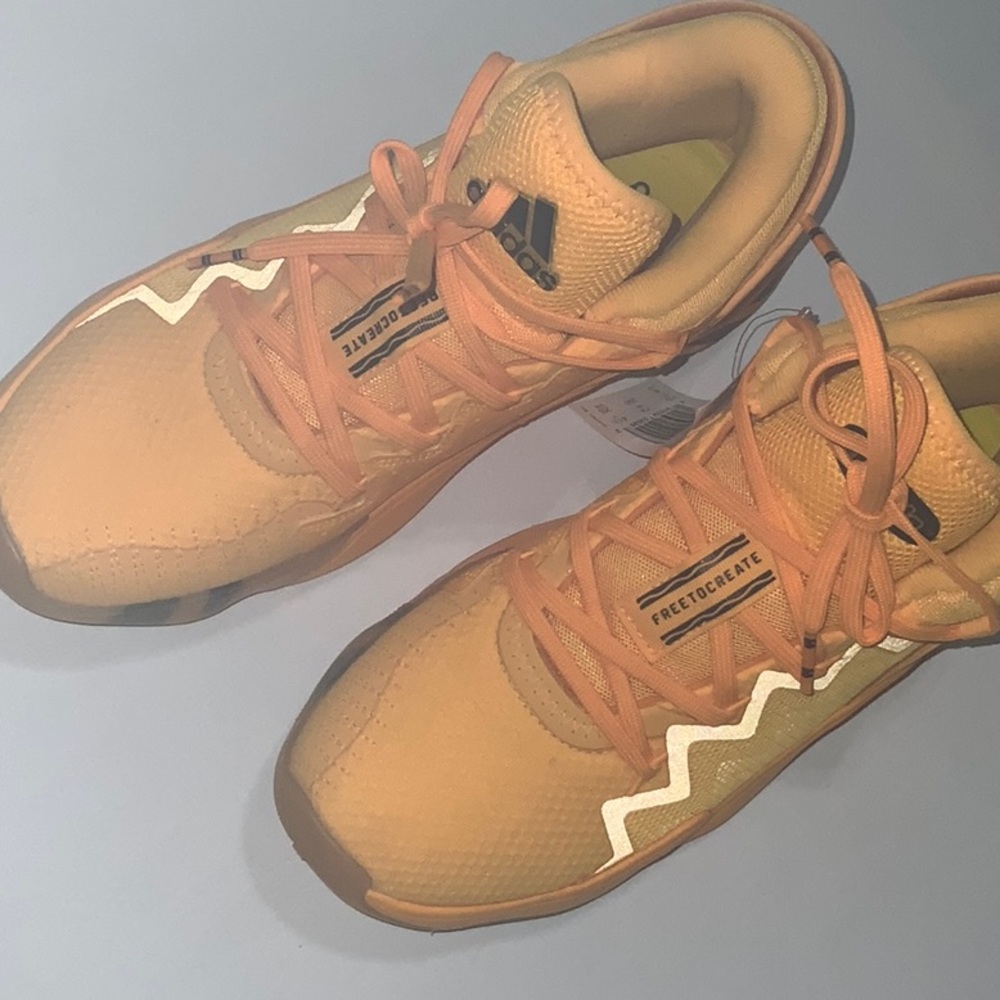 Crayola Adidas